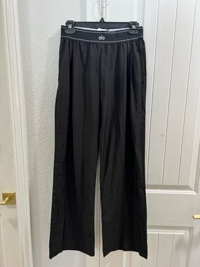 ALO Yoga Black Wide Leg Pants